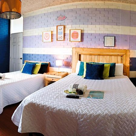גואטמלה Hostal De Lucca מראה חיצוני תמונה