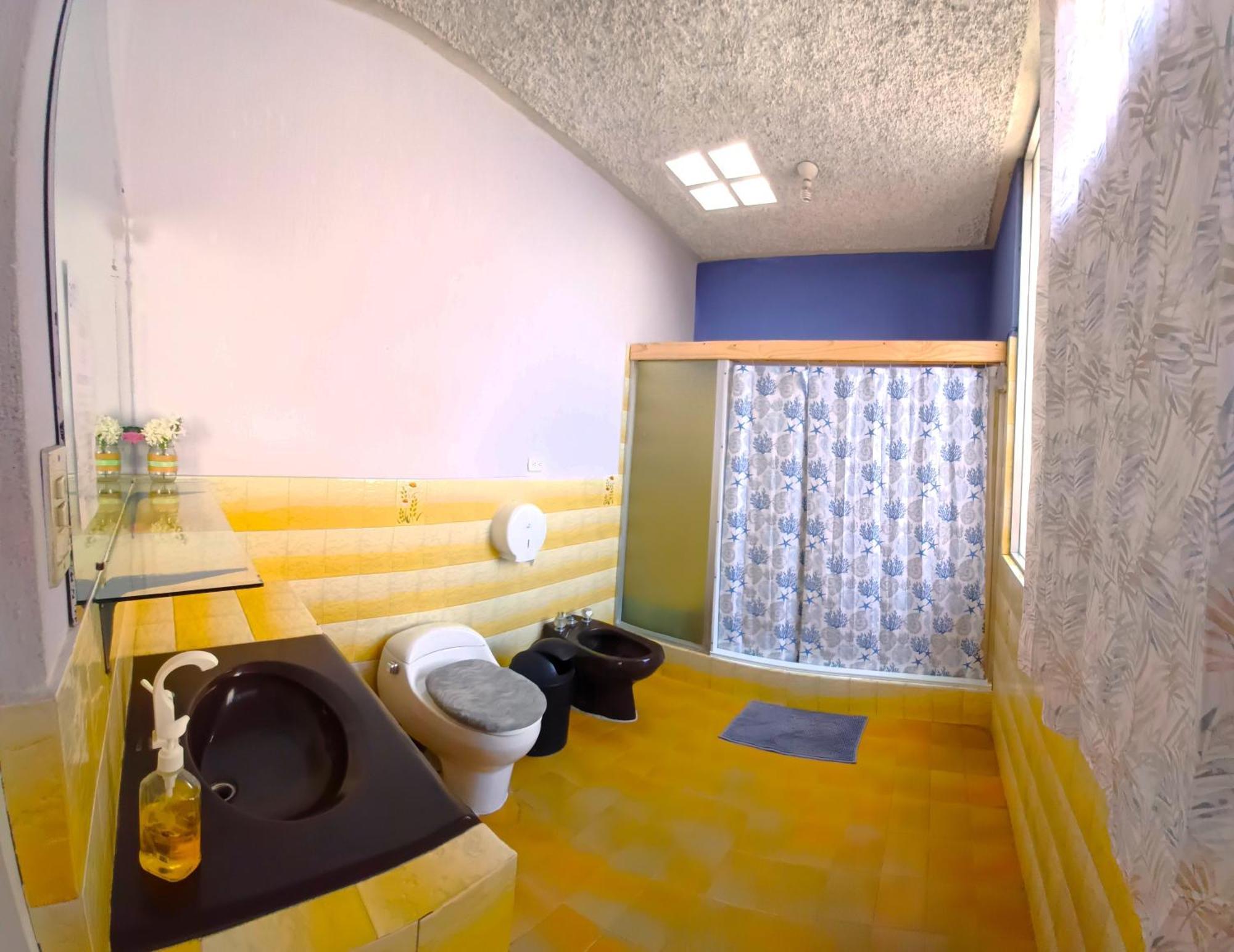גואטמלה Hostal De Lucca מראה חיצוני תמונה