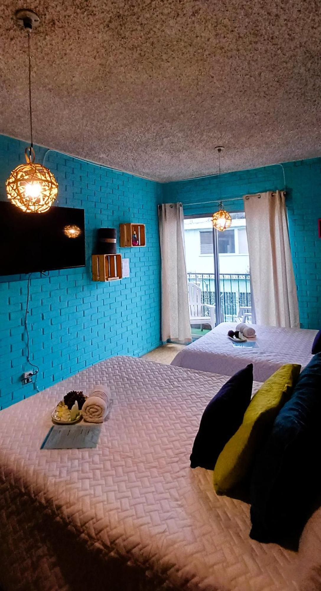 גואטמלה Hostal De Lucca מראה חיצוני תמונה